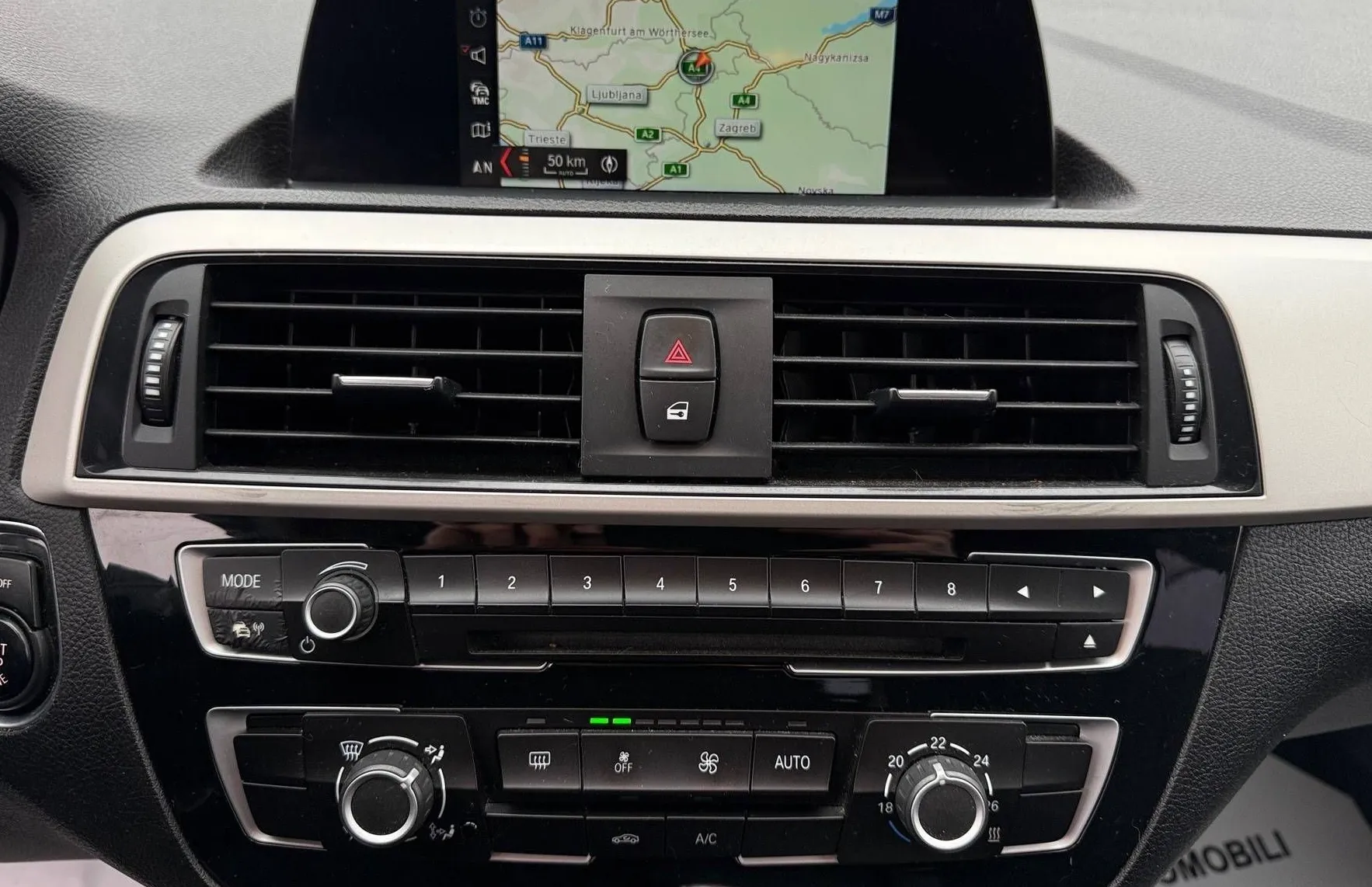 Zunanja slika - BMW Serija 1 - : 118d xDrive LED PDC NAVI TEMPOMAT TOP... - 14
