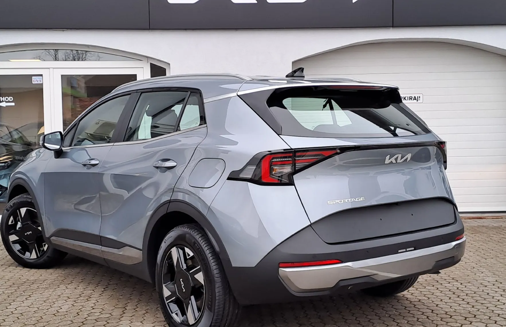 Zunanja slika - KIA Sportage - 1.6 T-GDi 110kW LX Fresh. 6 M T - 3