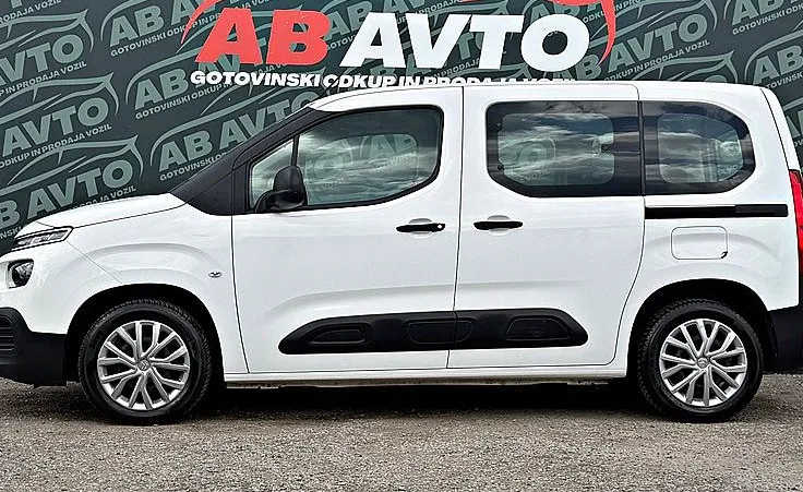 Zunanja slika - Citroën Berlingo - Feel 1.5 BlueHDi SERVISNA+KLIMA+BLUE+PDC+UGODNO - 8