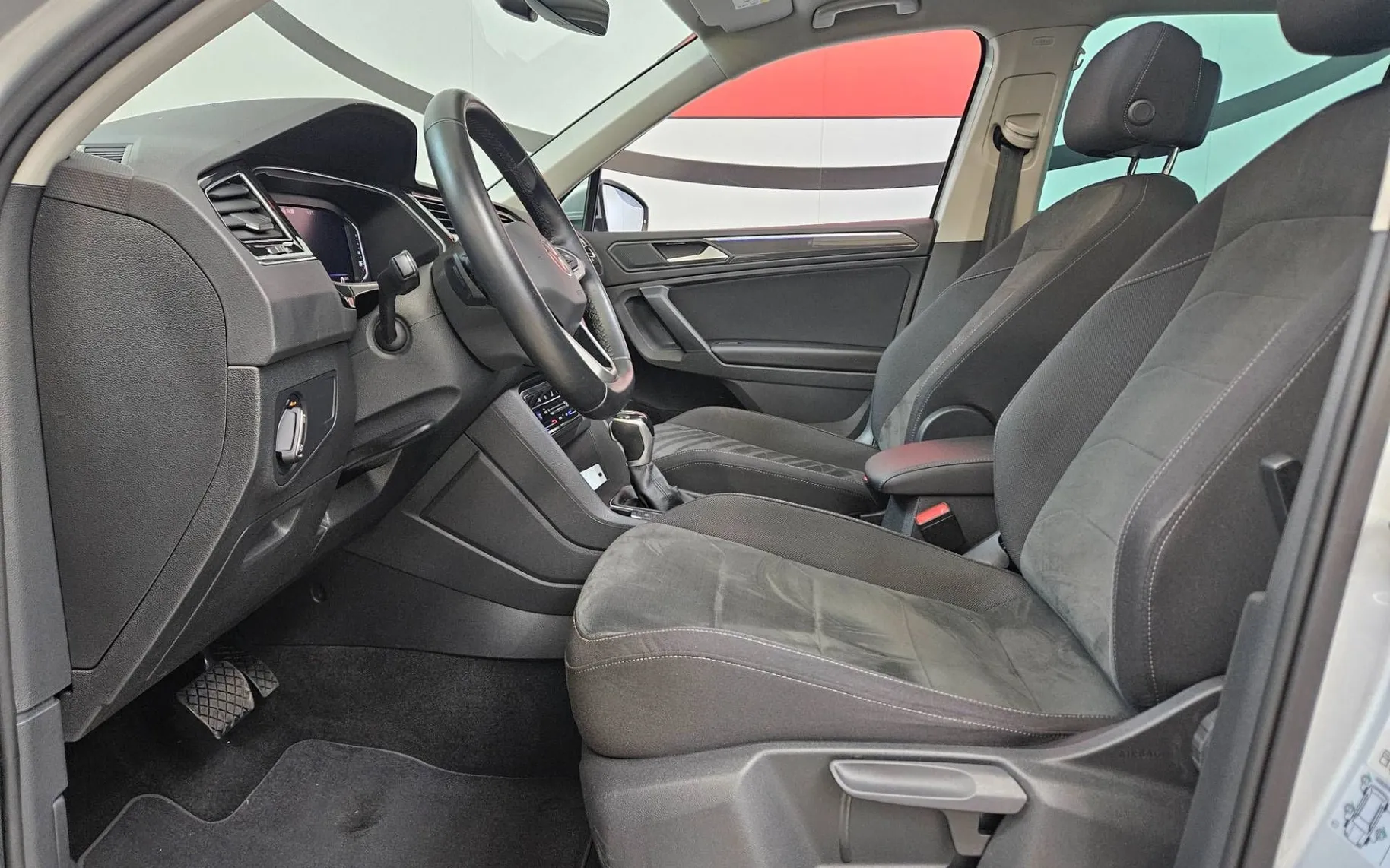 Zunanja slika - Volkswagen Tiguan - 2.0 TDI SCR BMT DSG Elegance 110kW... - 5