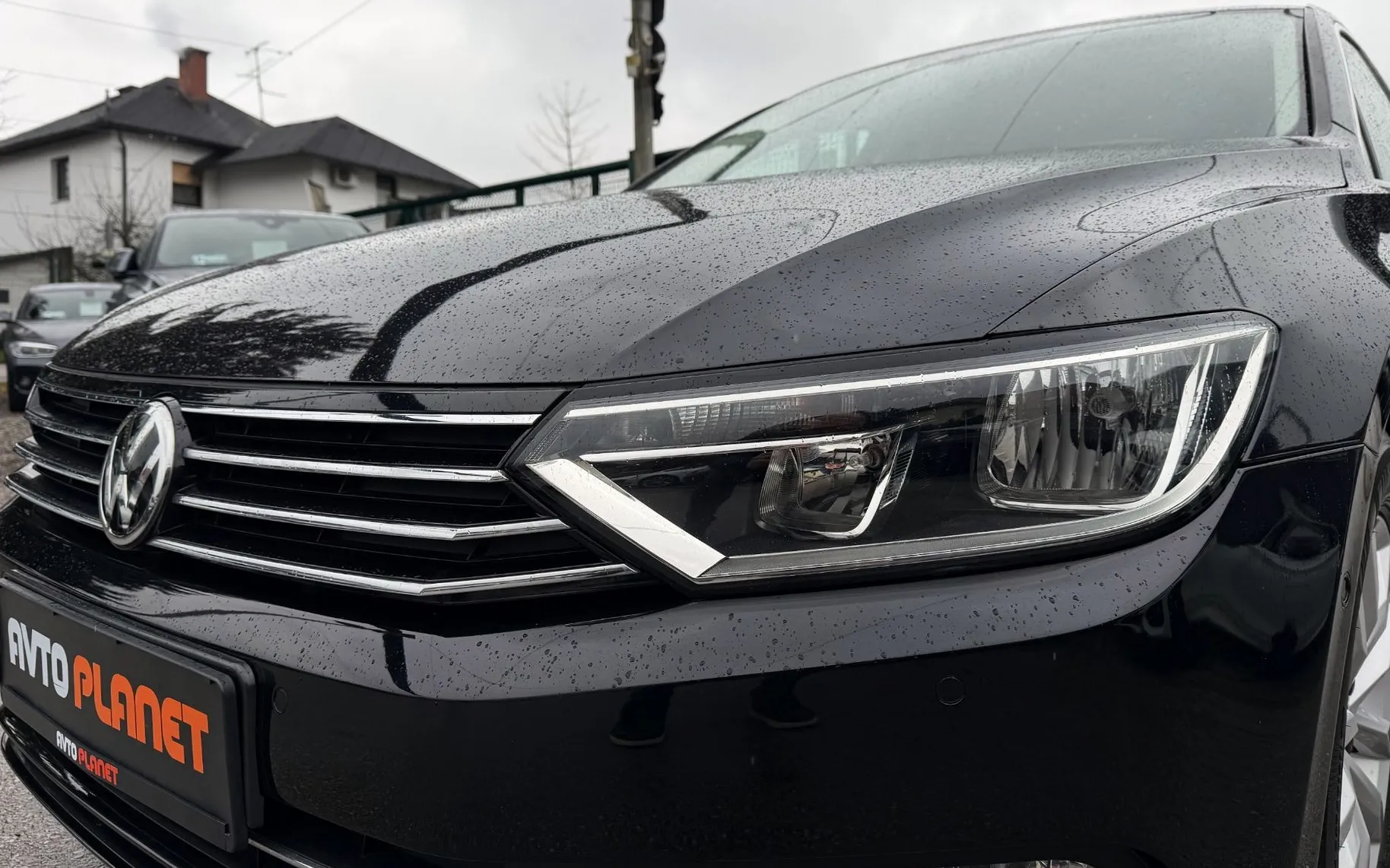 Zunanja slika - Volkswagen Passat - 1.6 TDI AUT. Comfortline ACC NAVI KAMERA ALU 16 - 9