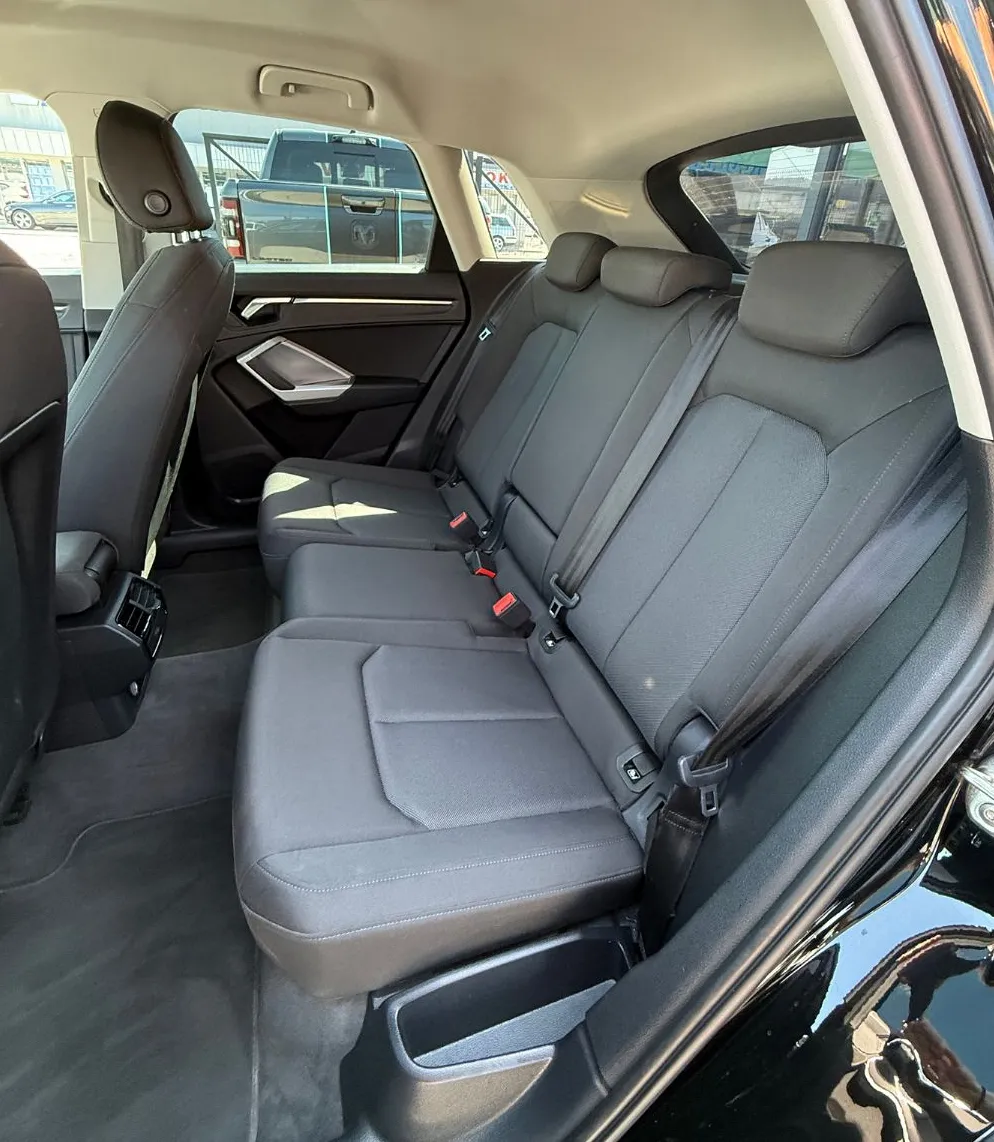 Zunanja slika - Audi Q3 - 35 TDI S tronic Navi Kamera LED LETNO JAMSTVO - 17