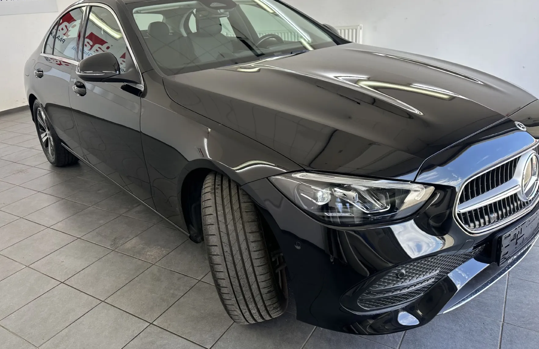 Zunanja slika - Mercedes-Benz C-Razred - C 220 d Avt.KAMERA.LEDNAVI.USNJE.ACC.SAMO 8.460 KM - 2