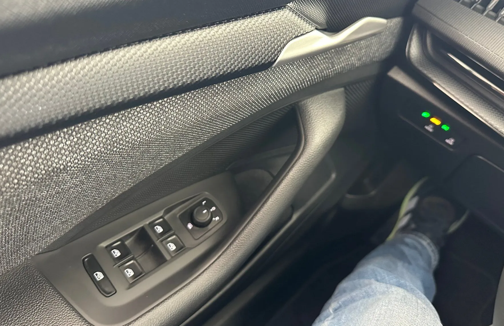 Zunanja slika - Škoda Superb - 1.5 TSI mHEV Essence DSG.LED.NAVI.GRE.SED.ACC.AUT - 4