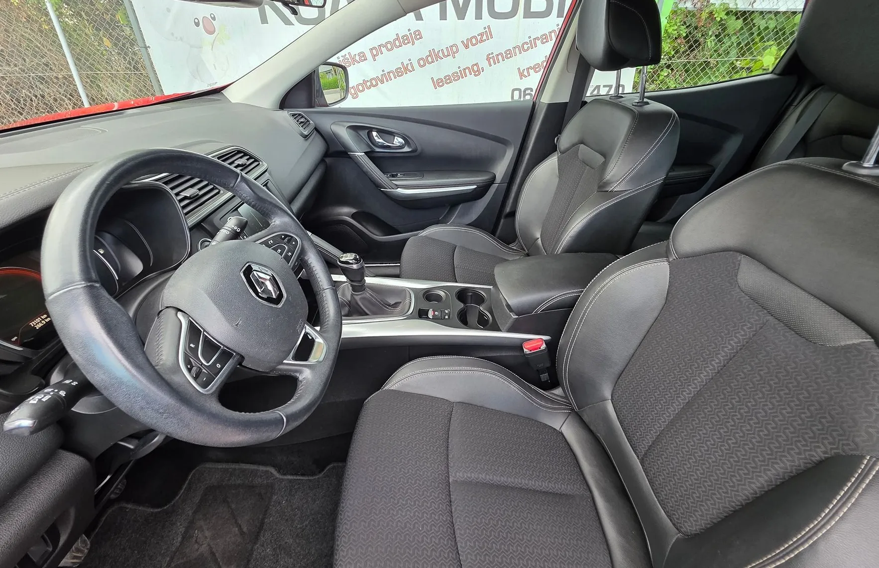 Zunanja slika - Renault Kadjar - dCi 110 BOSE LED-NAVI-KAMERA-NAVI-ALU-VIRUTAL - 12