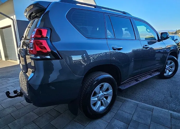 Zunanja slika - Toyota Land Cruiser - 2.8 D-4D AWD Premium-Le 165.000 km- EL.Sede  382 i-K - 19