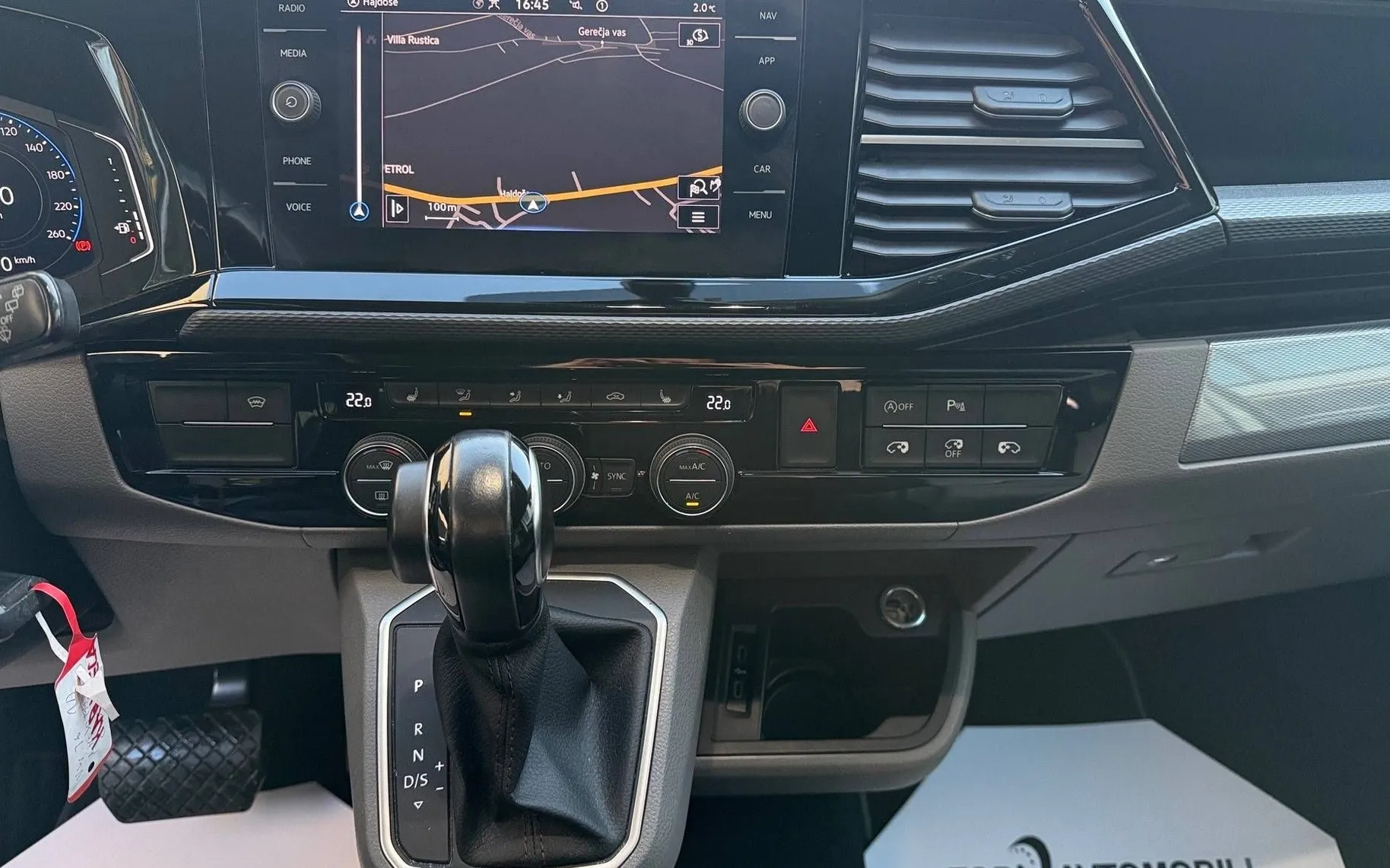 Zunanja slika - VW Caravelle - 2.0 TDI AUT. HIGHLINE RADAR FULL LED WEBASTO KAM - 16