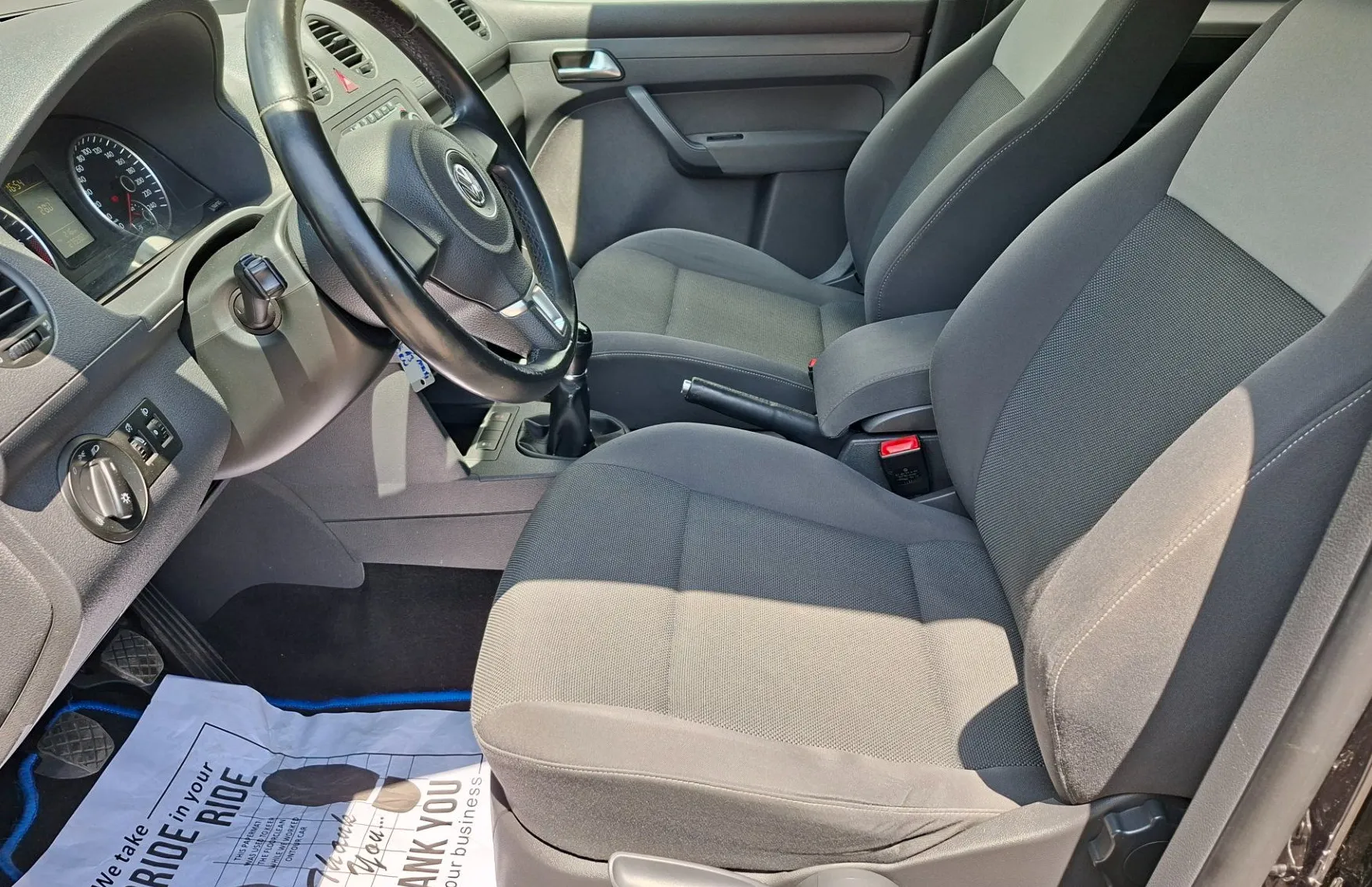 Zunanja slika - VW Caddy - 1.6 TDI Comfortline - 7 Sedežev - 8