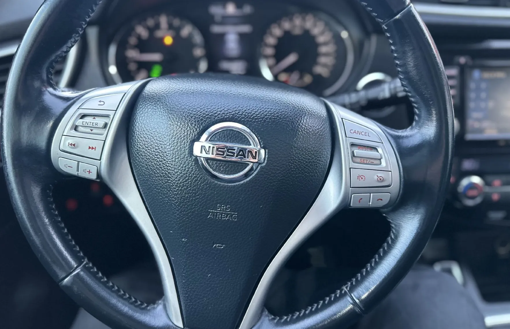 Zunanja slika - Nissan Qashqai - 1.6 DCI TEKNA 4WD+4ALU.KAMERA.PANORAMA.USNJE.LED - 11