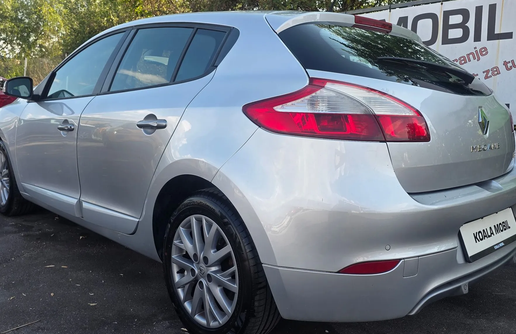 Zunanja slika - Renault Mégane - Megane Berline TCe 115 ALU PLATIŠČA-PDC-KLIMA-SLOVENSKI - 6