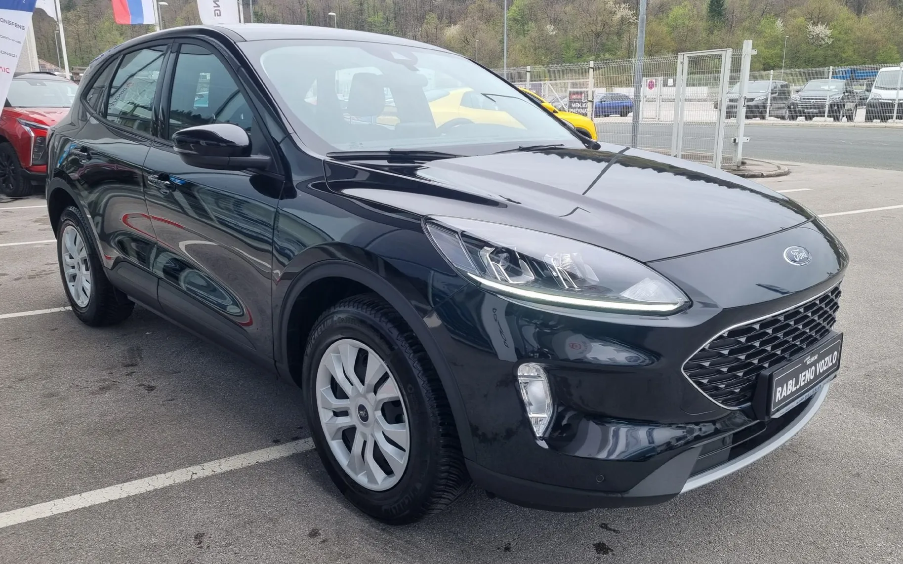 Zunanja slika - Ford Kuga - 1.5 EcoBoost - SAMO 27.891KM - NAVI-DAB-PDC-TEMP. - 2