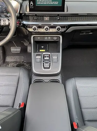 Zunanja slika - Honda CR-V - 2.0 e HEV 4WD Advance 135 kW At - 10