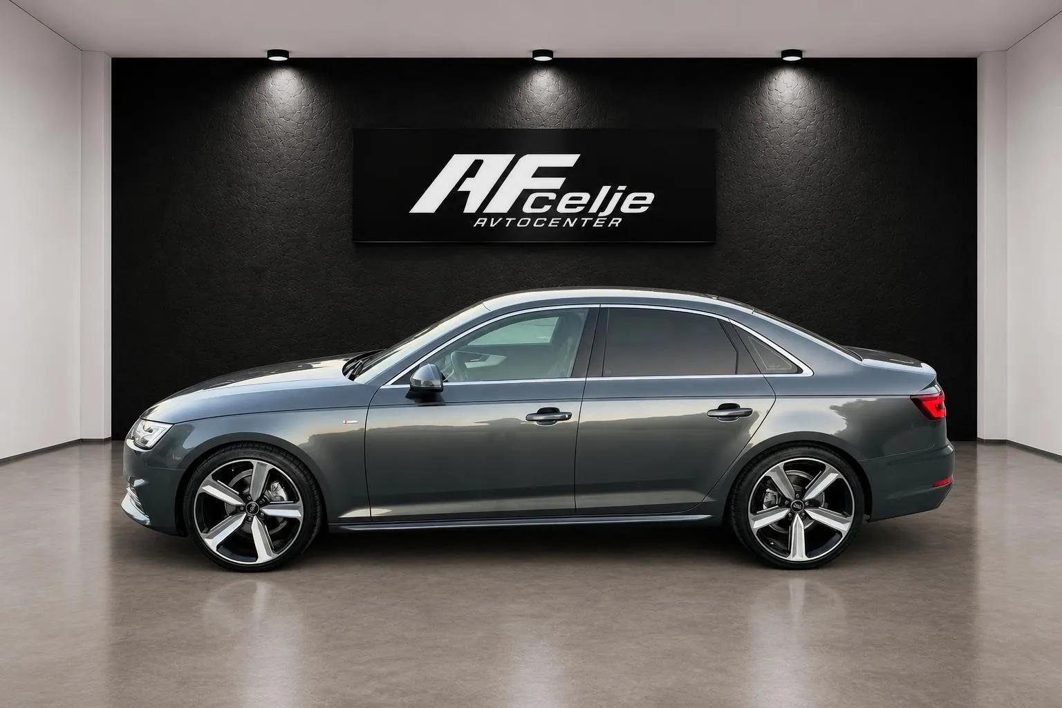 Zunanja slika - Audi A4 - 2.0 TDI-3X S LINE-70.000km-1 LASTNIK-XENON+LED-... - 6