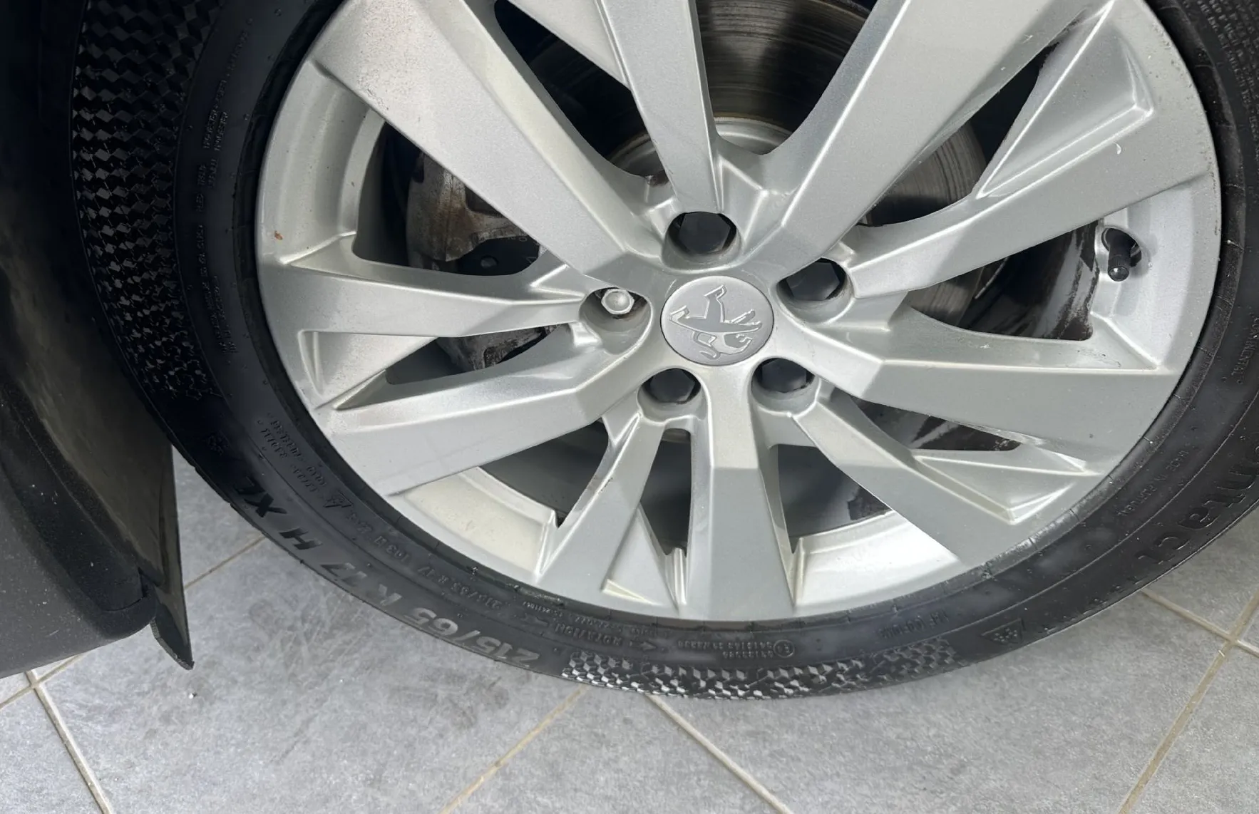 Zunanja slika - Peugeot 3008 - 1.2 PureTech 130 Active Pack.KAMERA.NAVI.2023 - 3