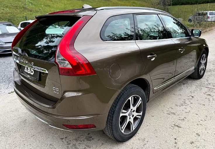 Zunanja slika - Volvo XC60 - AWD D5 Summum AUT 1.LASTNIK KAMERA MEMORY VIRTUAL - 4