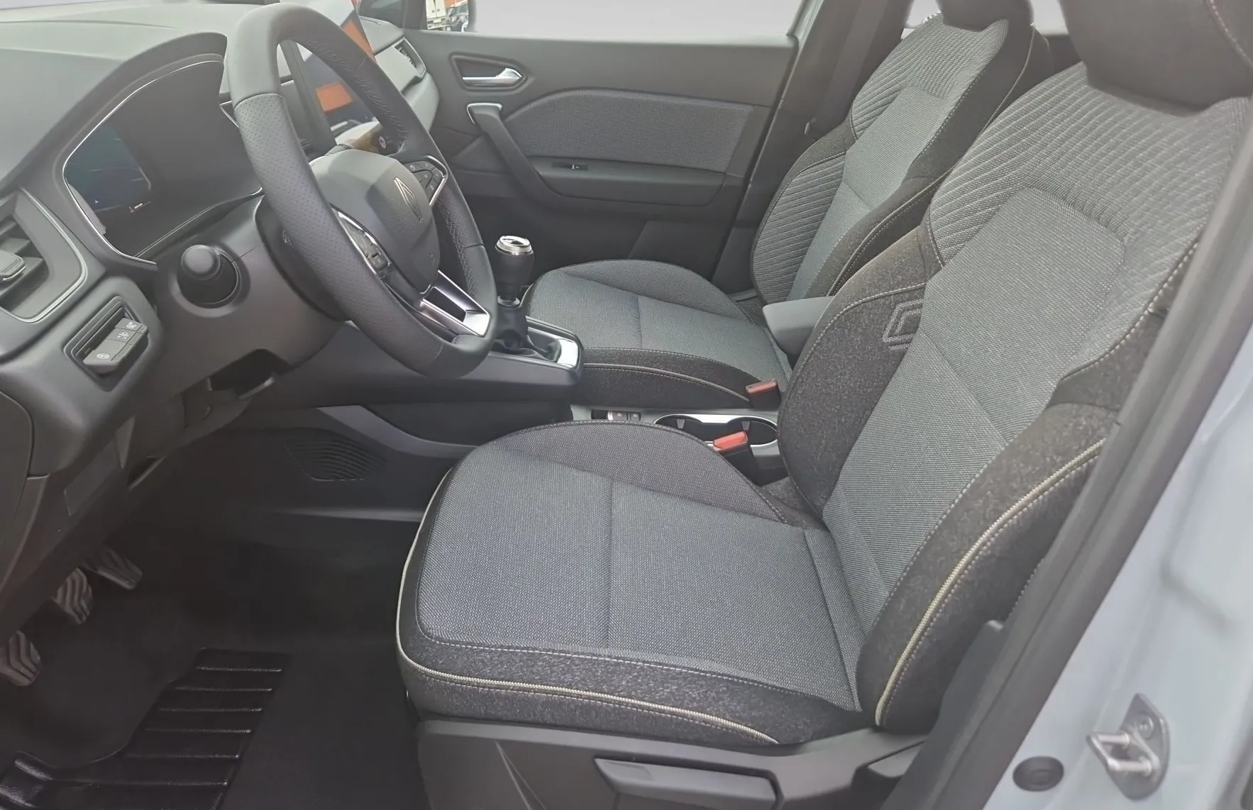 Zunanja slika - Renault Symbioz - TCe 140 techno + paket ZIMA - 15