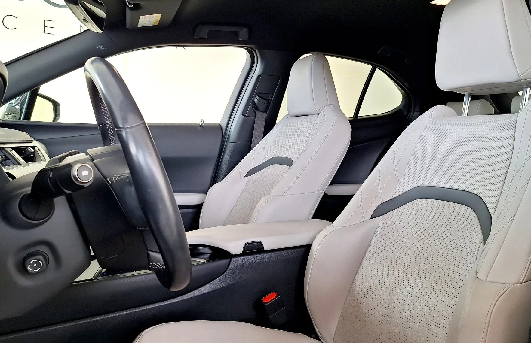 Zunanja slika - Lexus UX - 250h AWD Lury Mark Levinson•KAM360•MEMORY•ACC• - 15