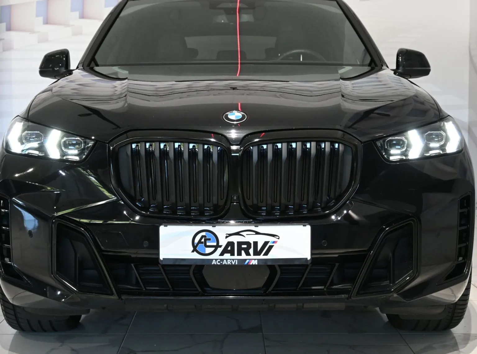 Zunanja slika - BMW X5 - serija : xDrive30d-M.SPORT-KLJUKA-PANO-WEBASTO-KEYLESS - 2
