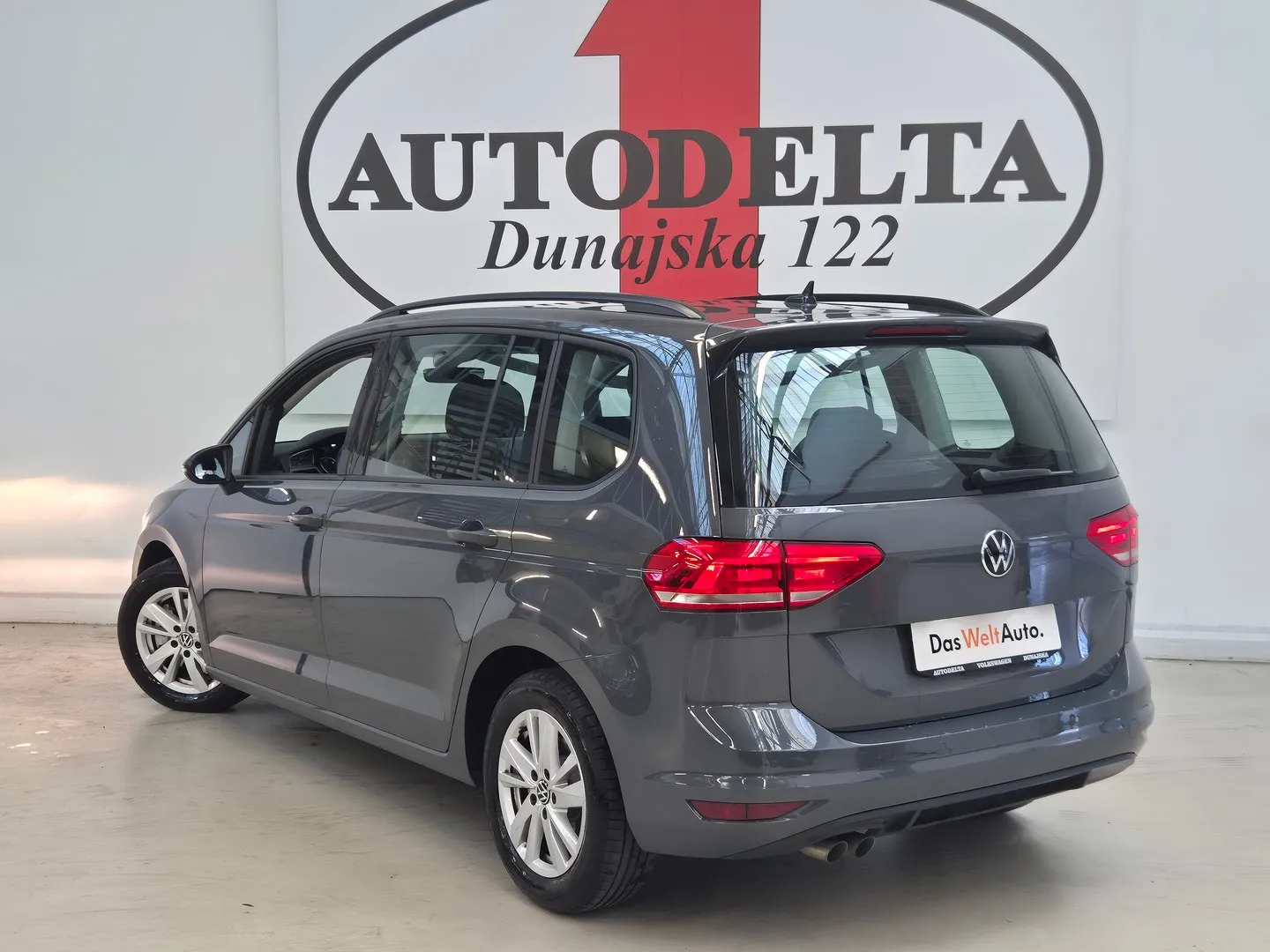 Zunanja slika - Volkswagen Touran - Family 2.0 TDI DSG - 4