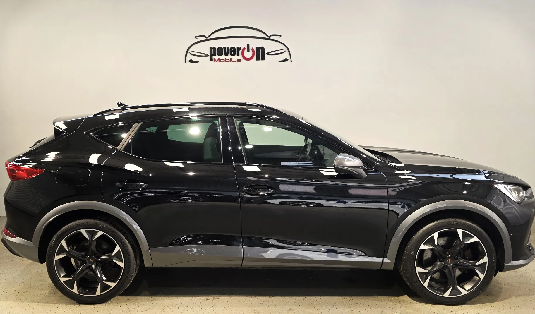 Zunanja slika - Cupra Formentor - 1.4TSI VZ PHEV 360KAM ACC LANE NAVI - 5