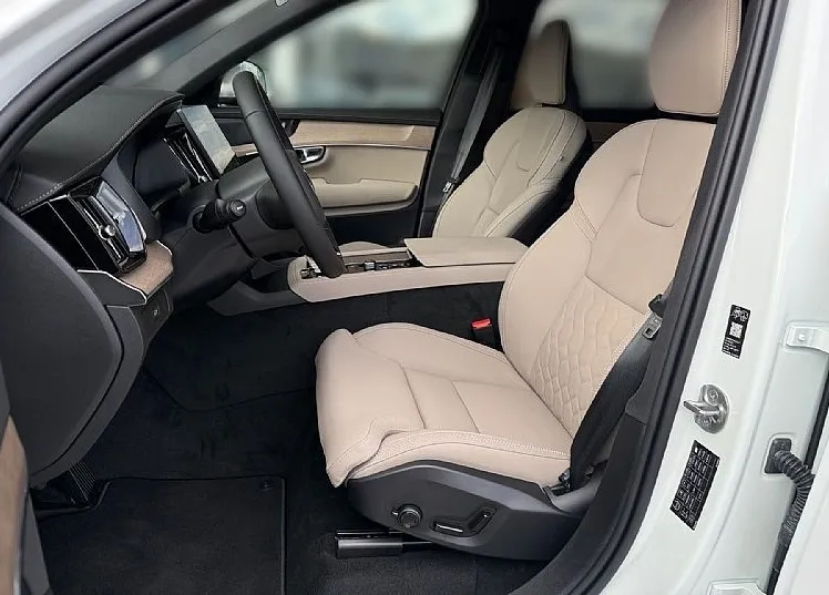 Zunanja slika - Volvo XC90 - B5  P  Plus Bright 7s AT AWD - 7