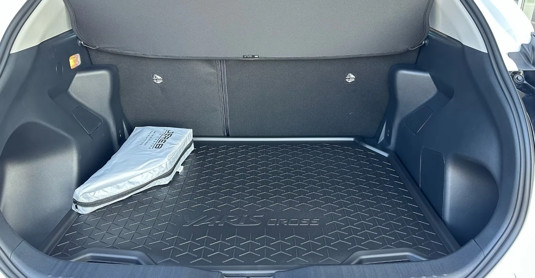 Zunanja slika - Toyota Yaris Cross - Hybrid 1.5 VVT-i Cool Avt. - 15