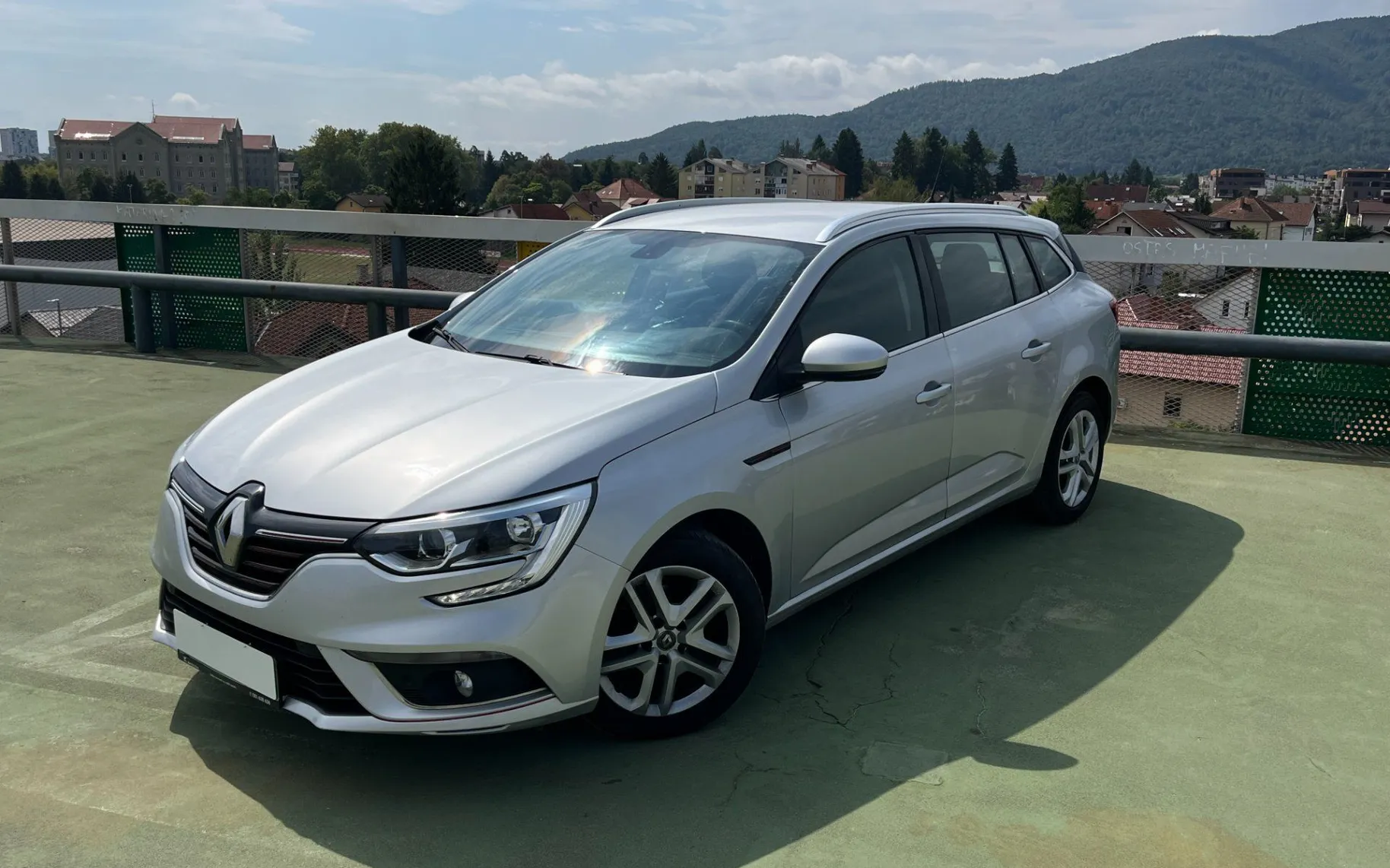 Zunanja slika - Renault Megane Limousine - Grandtour dCi 110 Bussines XEN.2X PDC. - 1