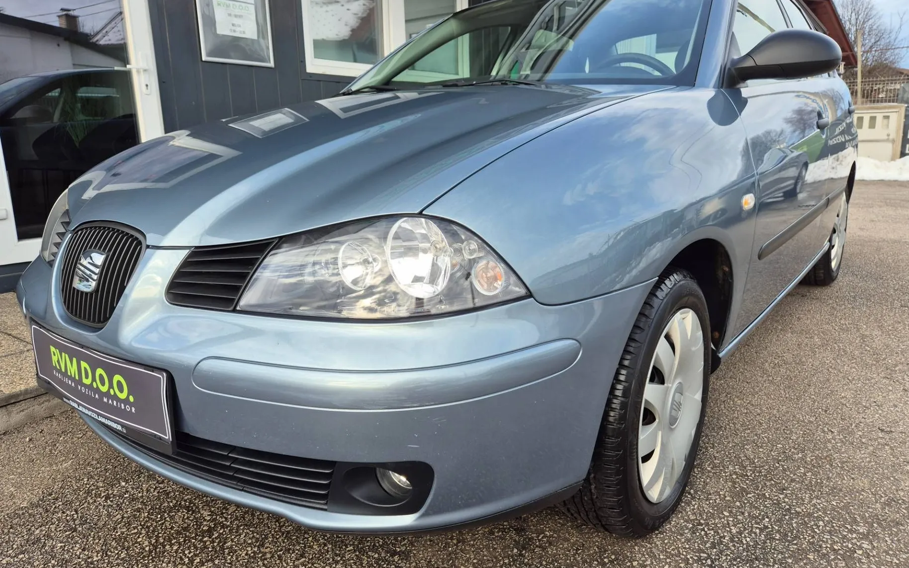 Zunanja slika - Seat Cordoba - 1.4 16V°1.LASTNIK°SLO°KLIMA°SERVO°RADIO CD°ABS° - 2