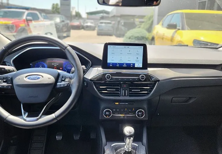 Zunanja slika - Ford Kuga - TITANIUM 1.5 MT6 - 6