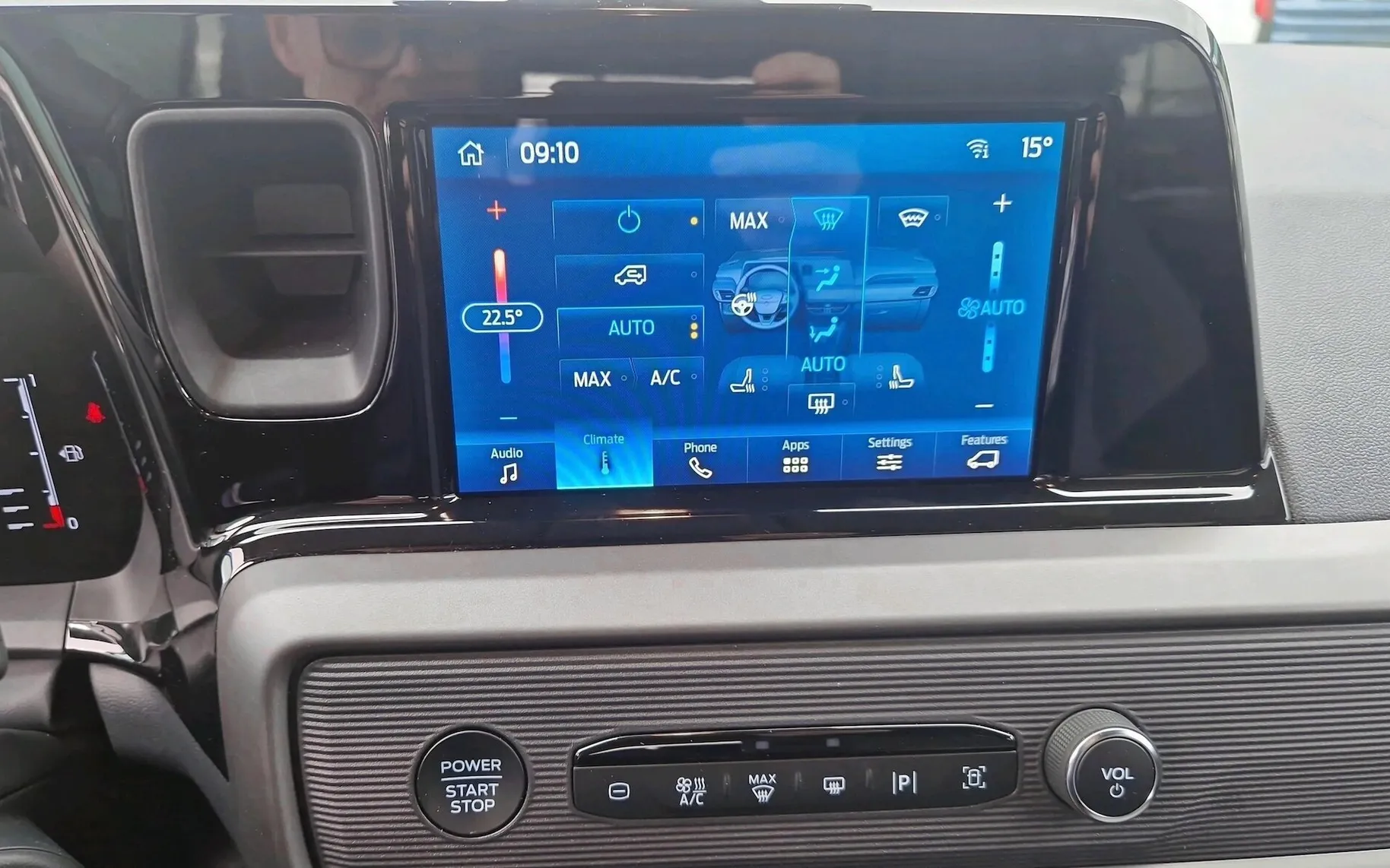 Zunanja slika - Ford Tourneo Courier - 1.0 EcoBoost Titanium-SLO-KAMERA-ZIM.PAKET-PDC-AL - 12