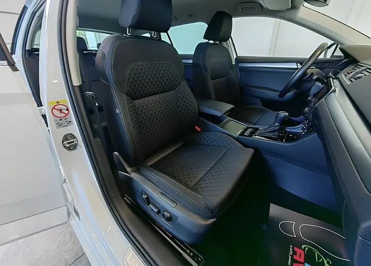 Zunanja slika - Škoda Superb - 2.0TDI-190KM-DSG-SPORTLINE-LED-KAMERA-NAVI-ACC- - 12