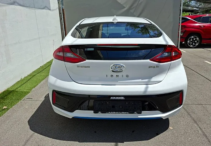 Zunanja slika - Hyundai Ioniq - 1.6 GDI Plug-In Hybrid Premium Safety Winter - 5