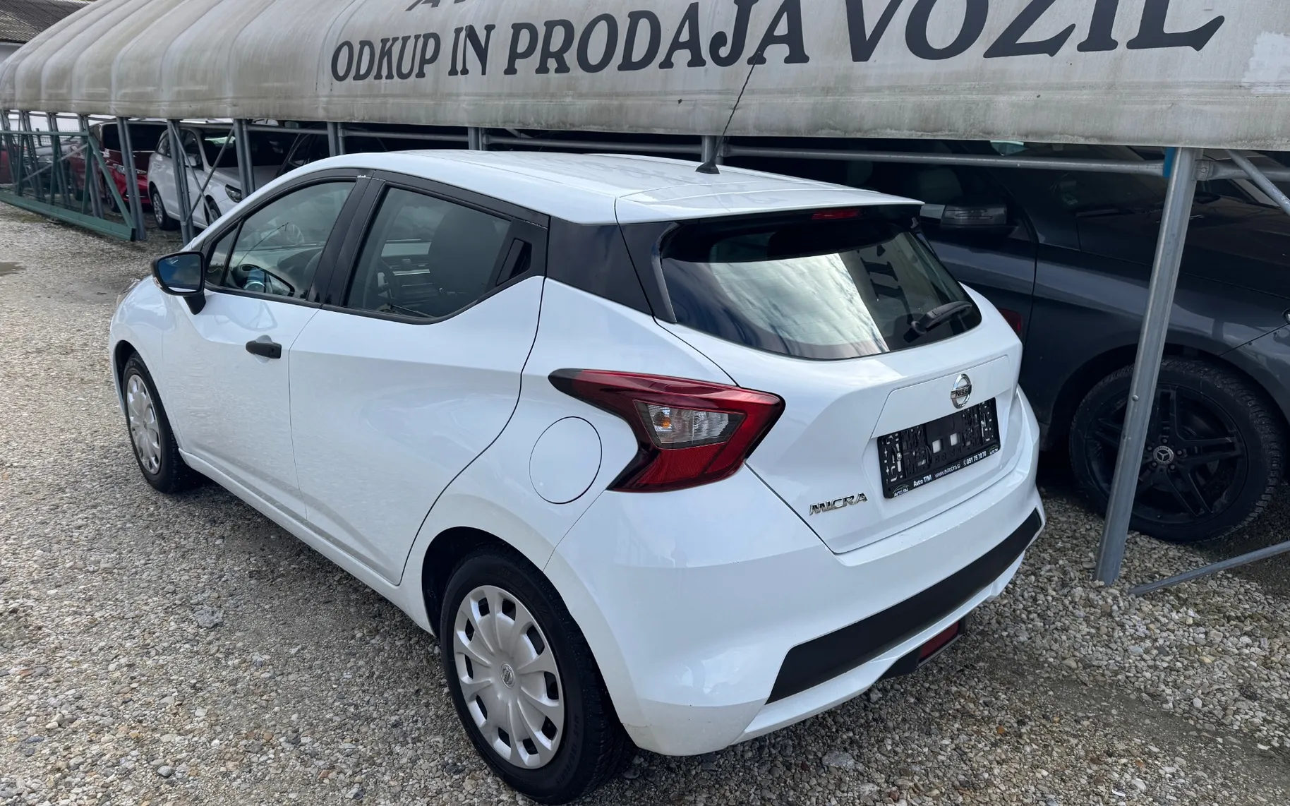 Zunanja slika - Nissan Micra - 1,0 Visia - 5