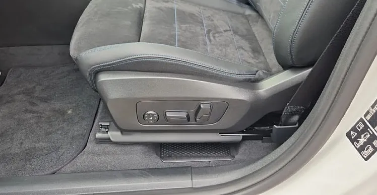Zunanja slika - BMW X1 - serija :  xDrive20d  AT  NA ZALOGI - 12