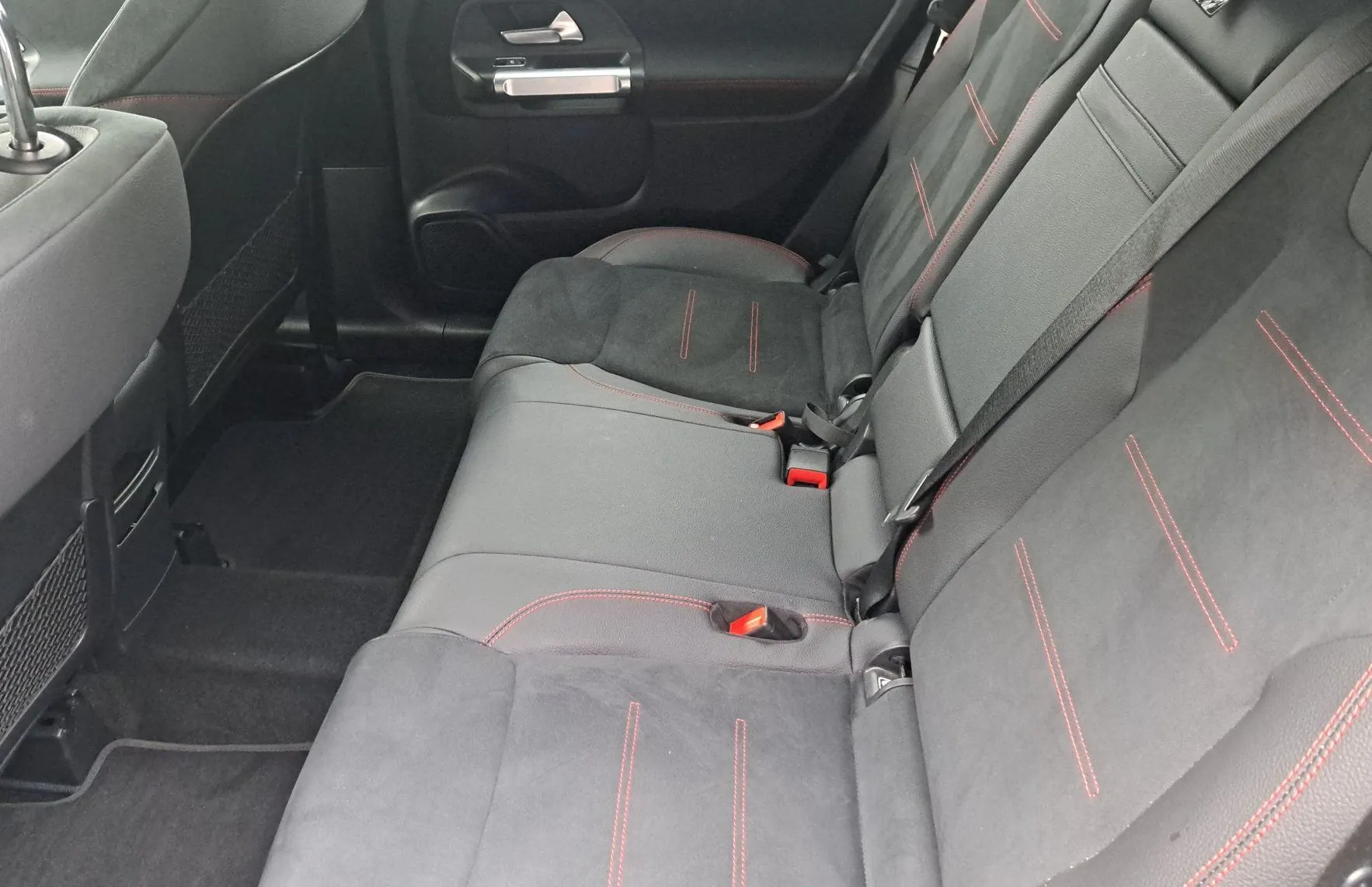 Zunanja slika - Mercedes-Benz GLB-Razred - GLB 200 d AMG Line Avt. - 11