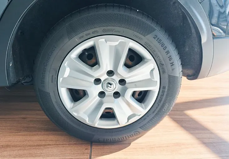 Zunanja slika - Renault Kadjar - 1.2 BOSE-SENZORJI-LED LUČI-TEMPOMAT-VIDEO VOZILA - 4