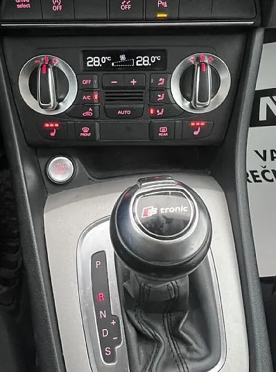 Zunanja slika - Audi Q3 - 2.0 TDI+NAVI+KEYLESS GO+Q+KAMERA+PANORAMA+S tronic - 9