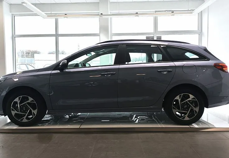 Zunanja slika - Hyundai i30 Wagon - 1.0 T-GDI PREMIUM-APPLE-KAM-ALU-LED-VIDEO - 3