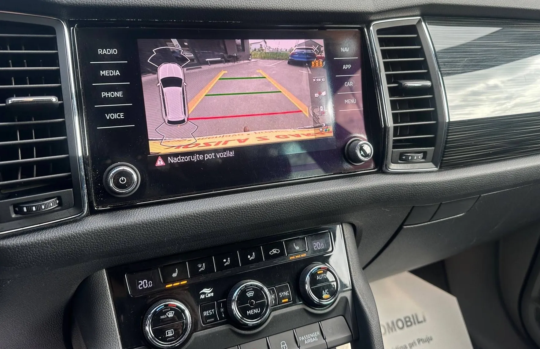 Zunanja slika - Škoda Kodiaq - 2.0 TDI FUL LED ACC NAVI VIRTUAL HI-FI KLJUKA TOP - 16
