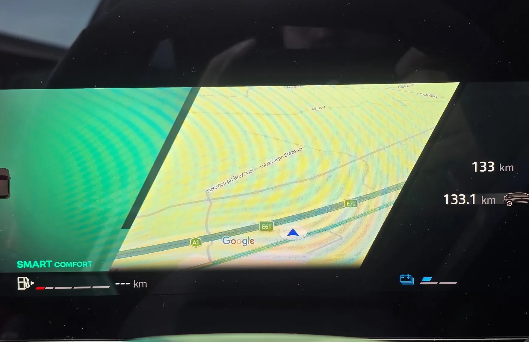 Zunanja slika - Renault Clio - HYBRID E-TECH AUT. KAMERA-LED-SLOVENSKI-ZALOGA - 15