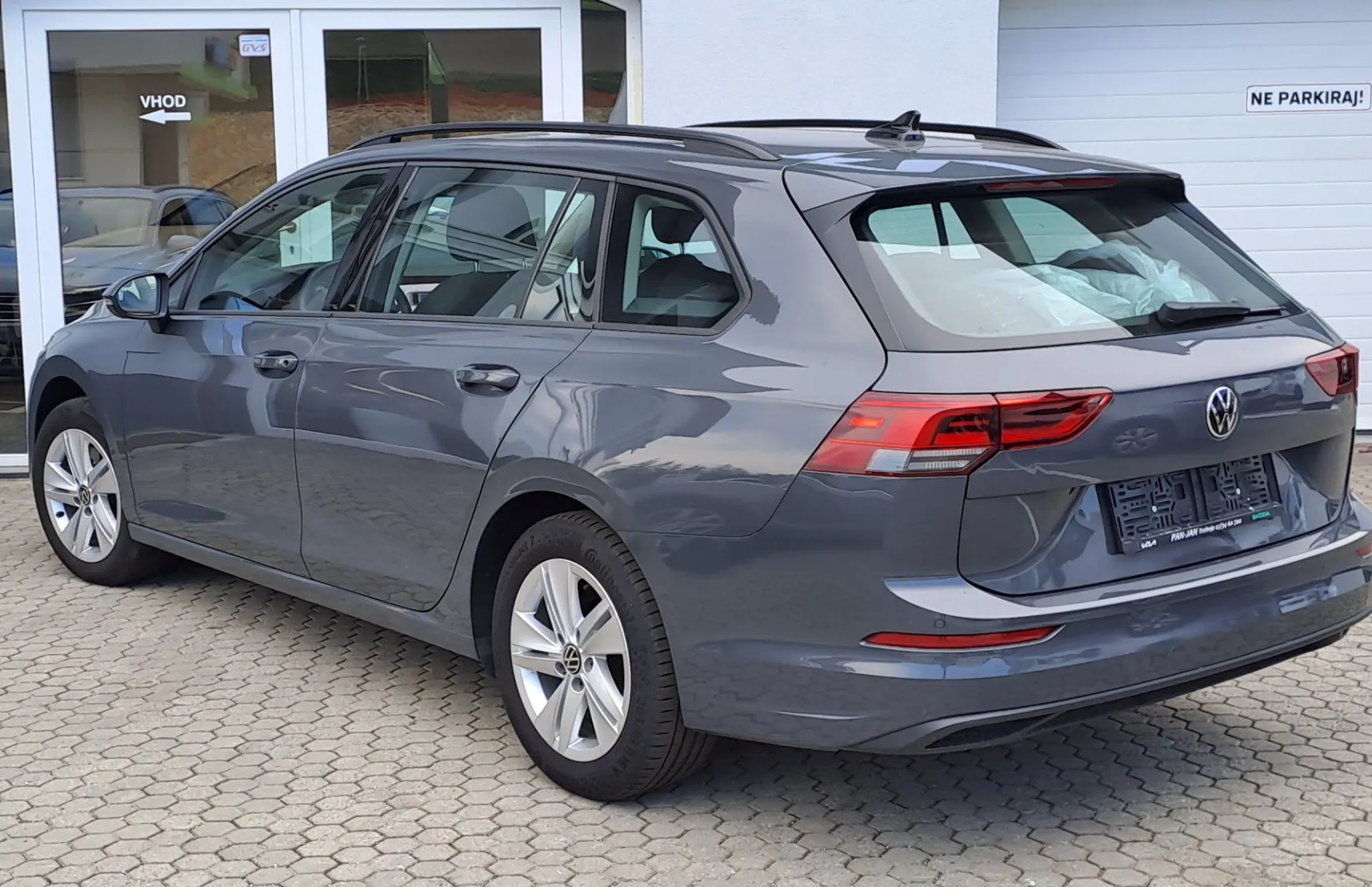 Zunanja slika - Volkswagen Golf - Variant 2.0 TDI BMT Life - 3