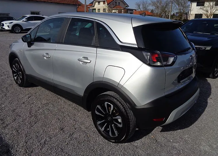Zunanja slika - Opel Crossland - 1.2 TURBO 110KM ELEGANCE - samo 35.588 km - 4