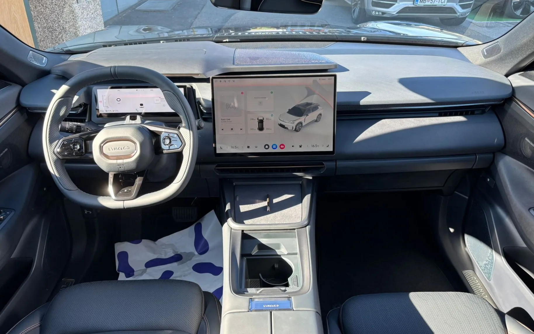 Zunanja slika - Lynk & Co 08 - MORE PHEV - 9