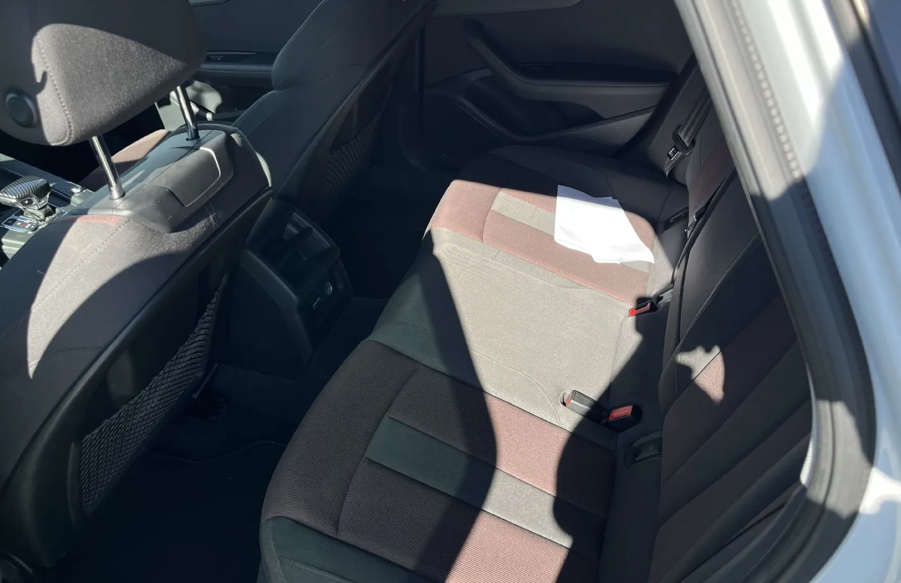 Zunanja slika - Audi A4 - Avant 30 TDI S tronic. LED. MASAŽNI SED. KAM. 2X PDC - 9