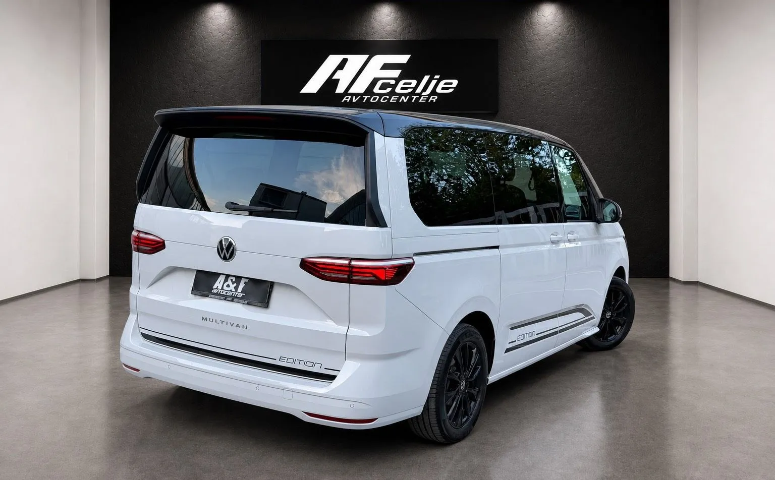 Zunanja slika - Volkswagen Multivan - 2.0 TDI-DSG-PODALJŠAN-EDITION-IQ LIGHT-VIRTUAL- - 5