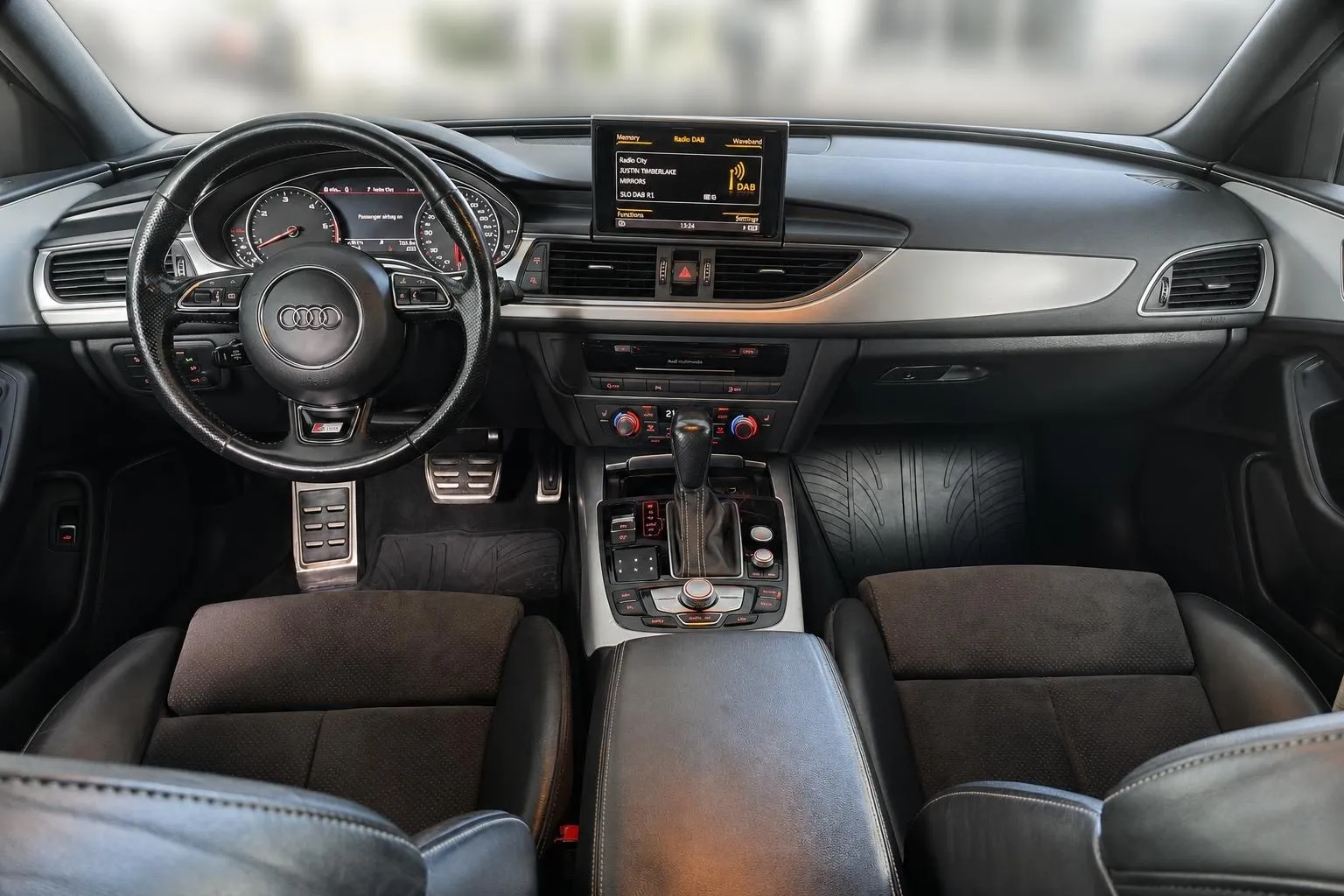 Notranja slika - Audi A6 Avant - 2.0 TDI ultra S-LINE-KAMERA-FULL LED-GARANCIJA - 8