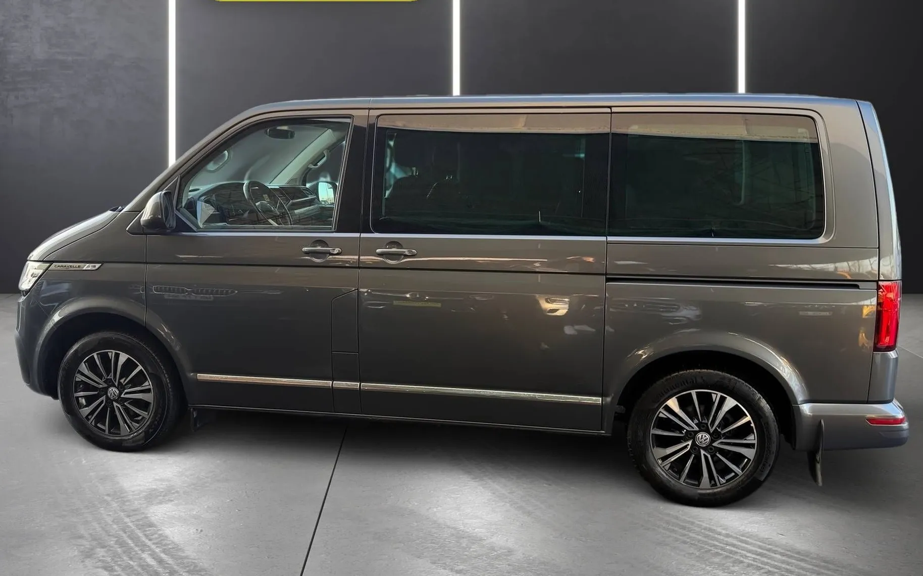 Zunanja slika - VW Caravelle - 2.0 TDI AUT. HIGHLINE RADAR FULL LED WEBASTO KAM - 4