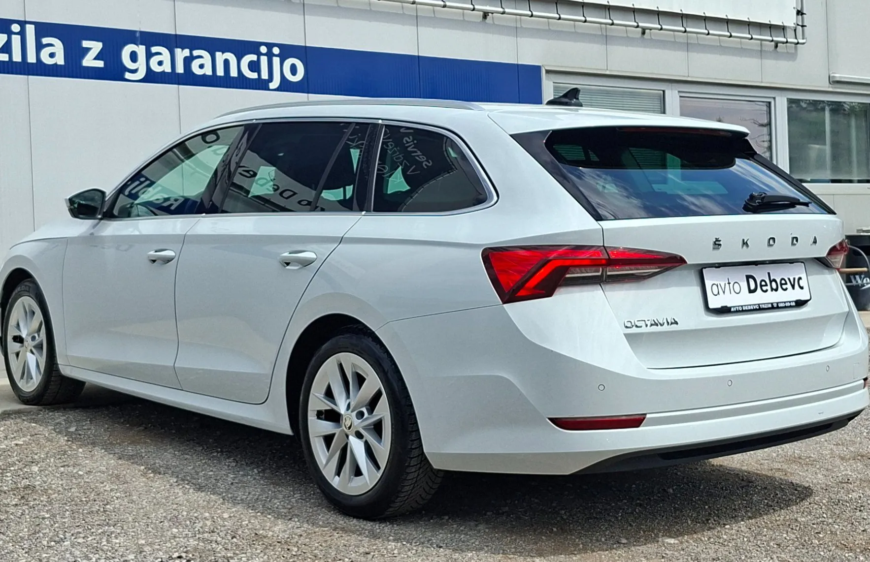 Zunanja slika - Škoda Octavia - Combi 2.0 TDI Style DSG - 6