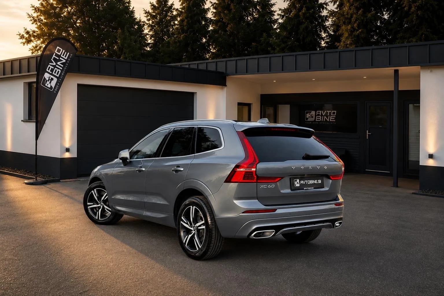 Zunanja slika - Volvo XC60 - D4 AWD R-Design Avt.-PANO-VIRTUAL-19ALU-KOT NOV... - 6