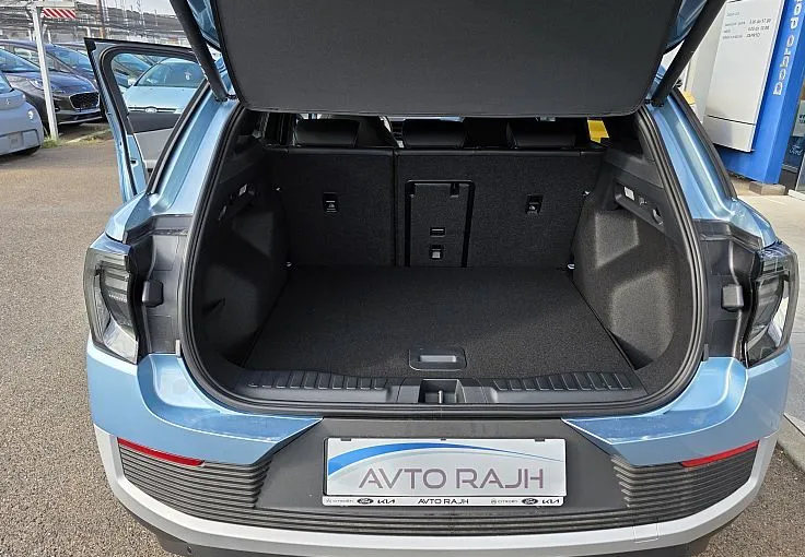 Zunanja slika - Ford Explorer - EV Style - elektromotor 52 kWh 125 kW at - 6